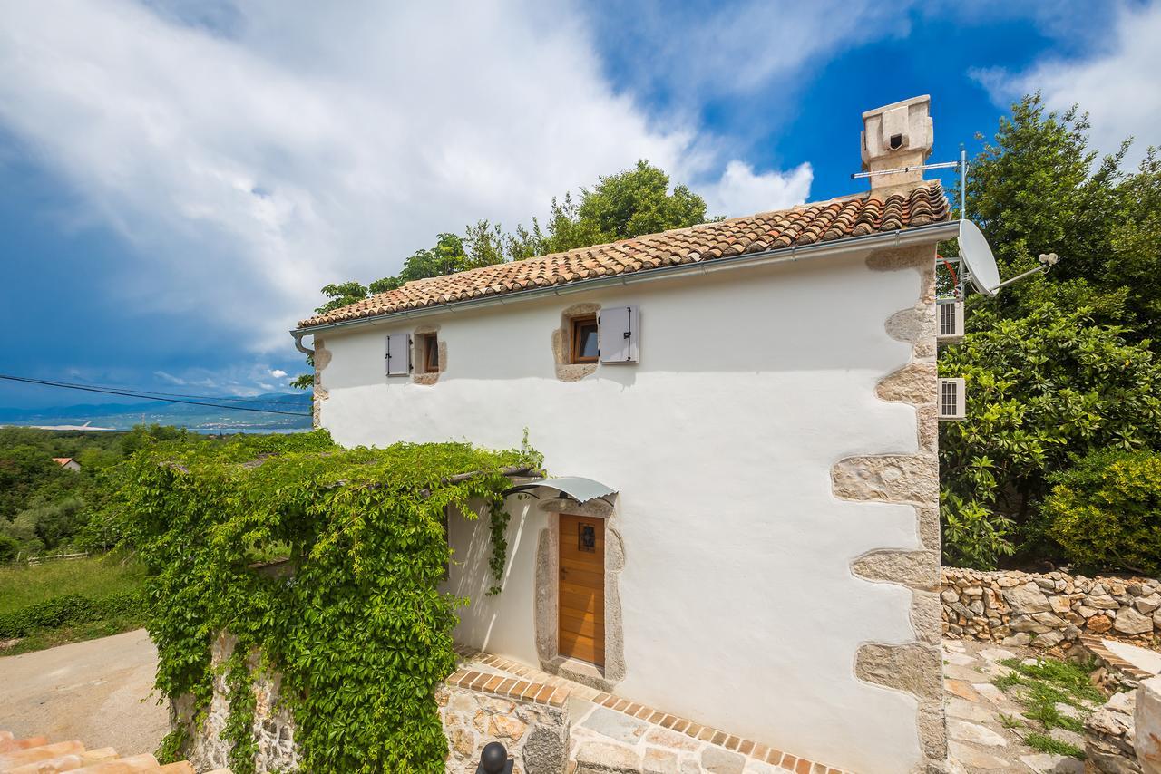 Holiday Home Jela Dobrinj Ngoại thất bức ảnh