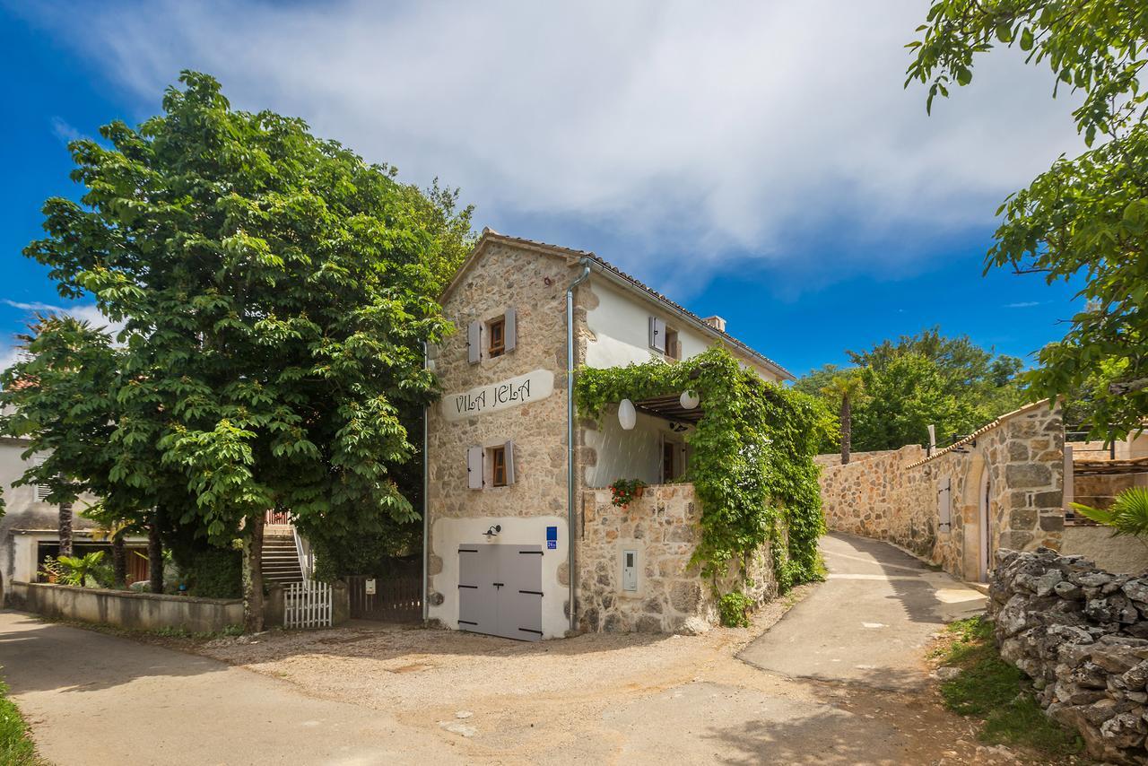 Holiday Home Jela Dobrinj Ngoại thất bức ảnh